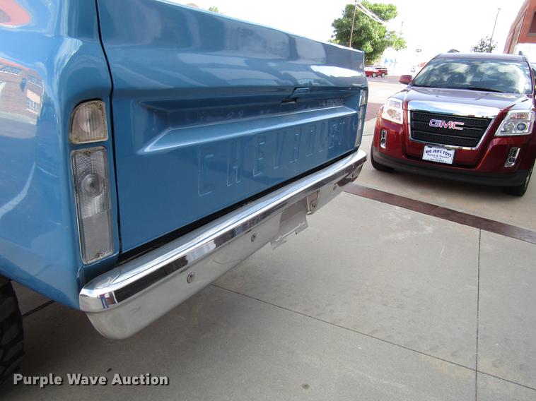 image for item DD4372 1967 Chevrolet K10 pickup truck