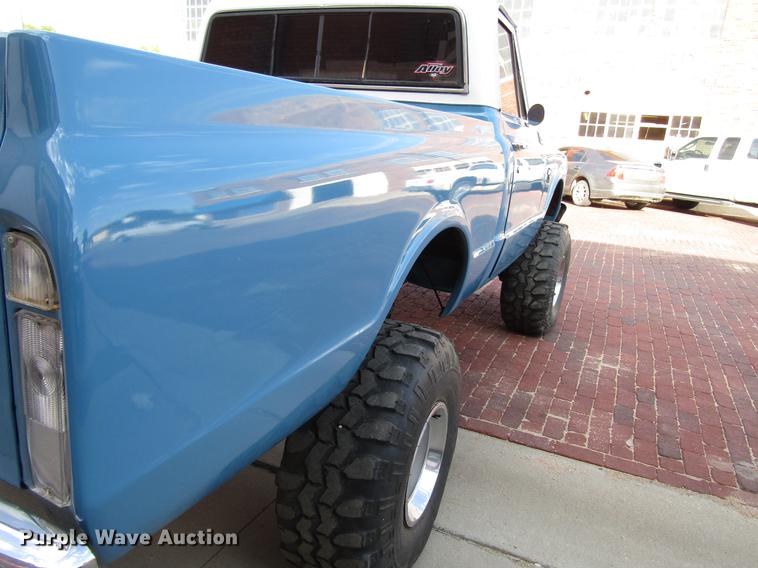 image for item DD4372 1967 Chevrolet K10 pickup truck