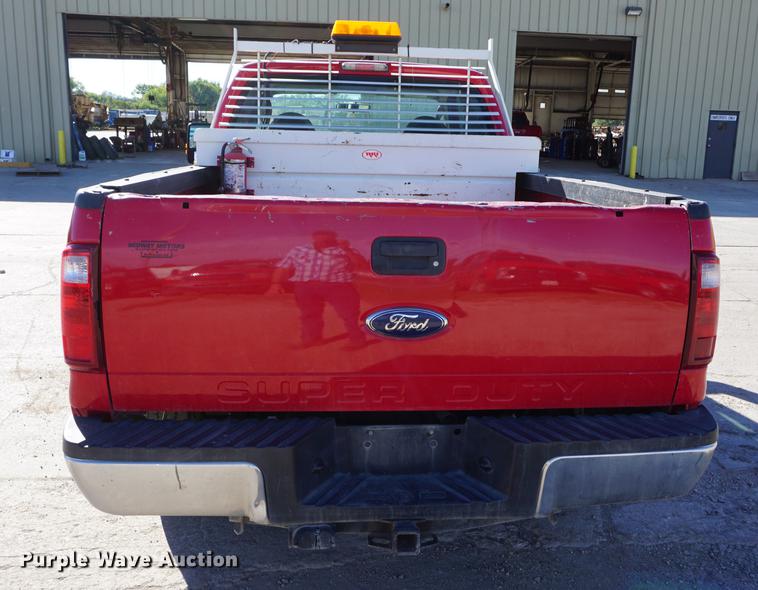 image for item DD6587 2010 Ford F250 Super Duty SuperCab pickup truck
