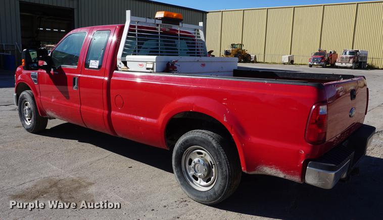 image for item DD6587 2010 Ford F250 Super Duty SuperCab pickup truck