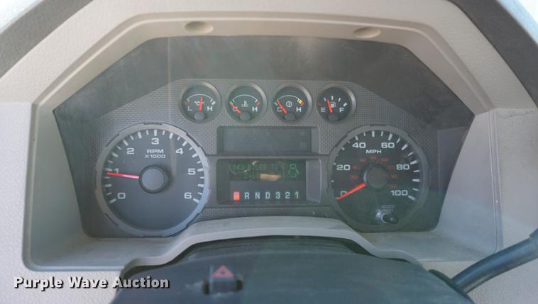 image for item DD6587 2010 Ford F250 Super Duty SuperCab pickup truck