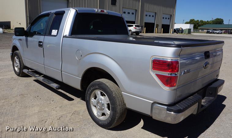 image for item DD6590 2010 Ford F150 SuperCab pickup truck
