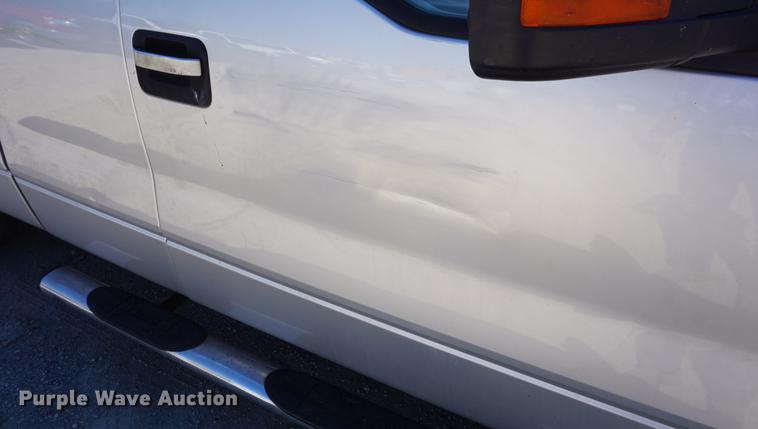 image for item DD6590 2010 Ford F150 SuperCab pickup truck