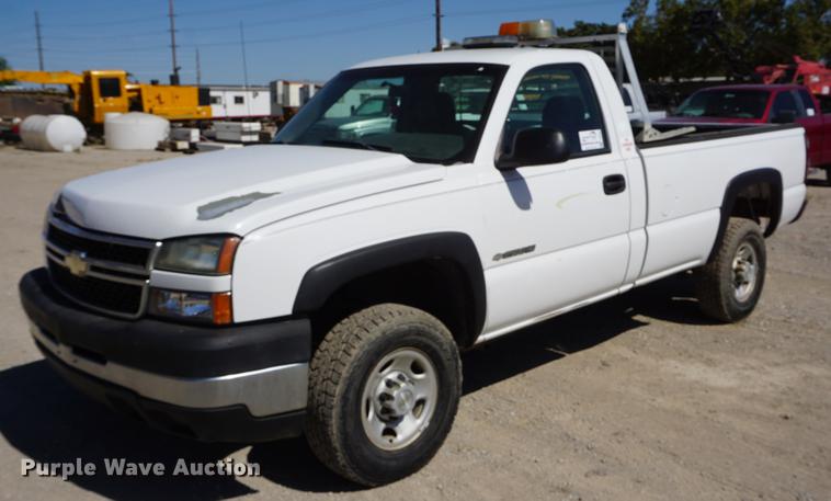image for item DD6591 2006 Chevrolet Silverado 2500HD pickup truck