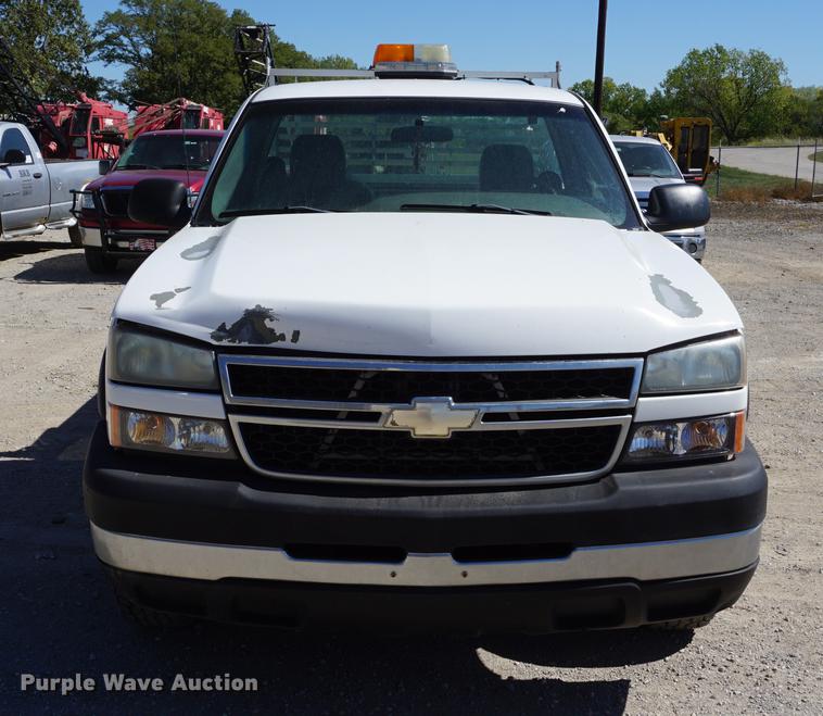 image for item DD6591 2006 Chevrolet Silverado 2500HD pickup truck