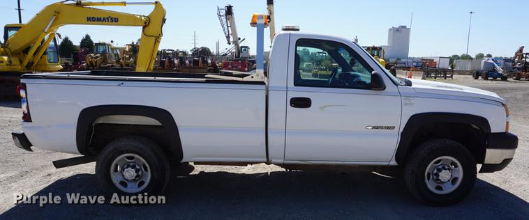 image for item DD6591 2006 Chevrolet Silverado 2500HD pickup truck