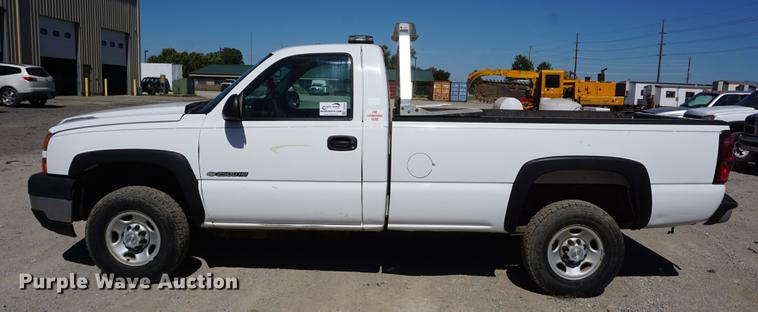 image for item DD6591 2006 Chevrolet Silverado 2500HD pickup truck