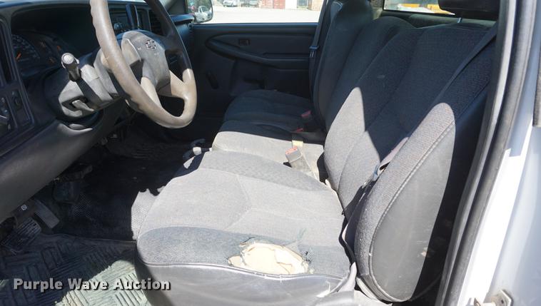 image for item DD6591 2006 Chevrolet Silverado 2500HD pickup truck