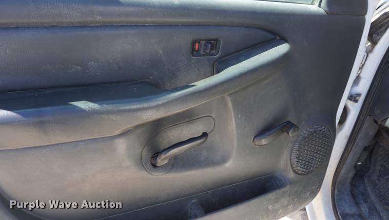 image for item DD6591 2006 Chevrolet Silverado 2500HD pickup truck