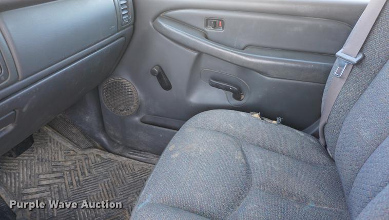 image for item DD6591 2006 Chevrolet Silverado 2500HD pickup truck