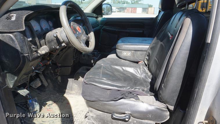 image for item DD6593 2003 Dodge Ram 2500 pickup truck