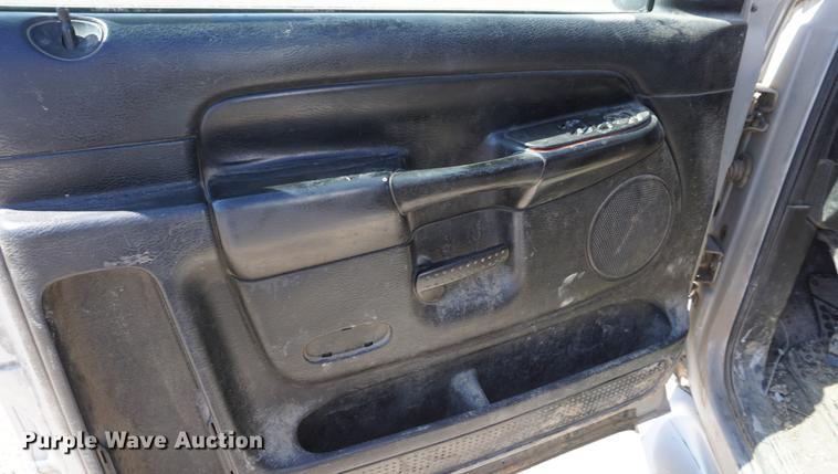 image for item DD6593 2003 Dodge Ram 2500 pickup truck