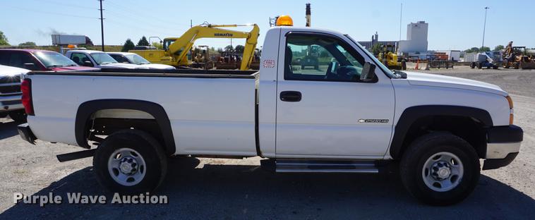 image for item DD6594 2006 Chevrolet Silverado 2500HD pickup truck