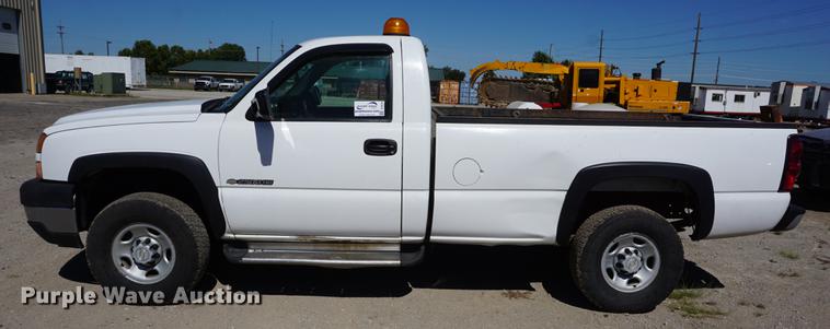 image for item DD6594 2006 Chevrolet Silverado 2500HD pickup truck