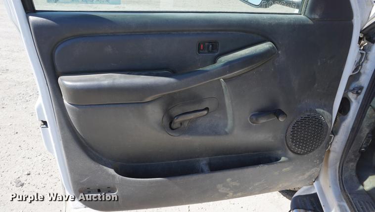 image for item DD6594 2006 Chevrolet Silverado 2500HD pickup truck