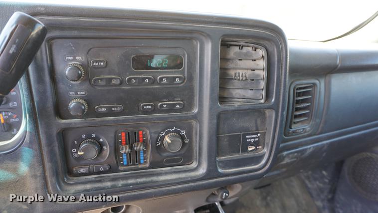 image for item DD6594 2006 Chevrolet Silverado 2500HD pickup truck