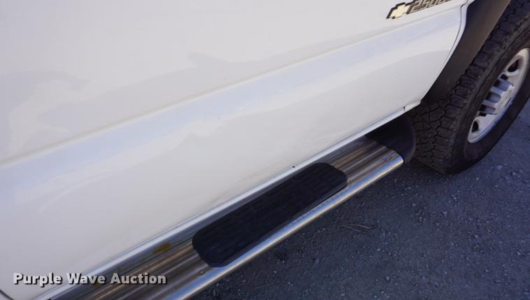 image for item DD6594 2006 Chevrolet Silverado 2500HD pickup truck