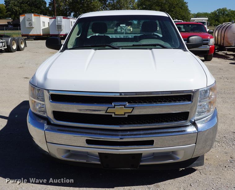 image for item DD6596 2012 Chevrolet Silverado 1500 pickup truck