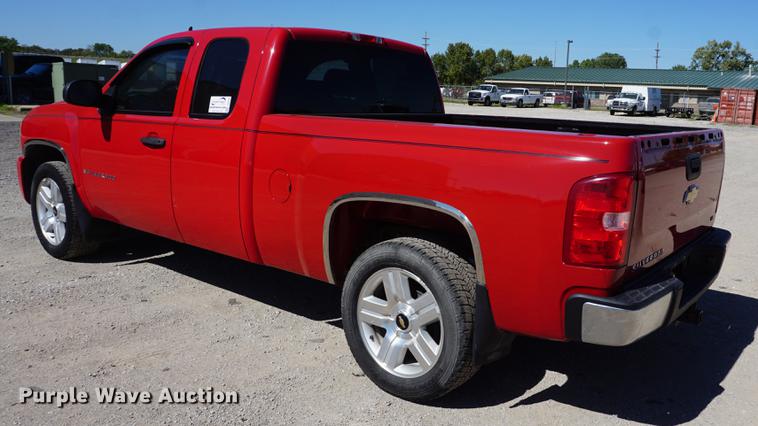 image for item DD6597 2008 Chevrolet Silverado 1500 Ext. Cab pickup truck