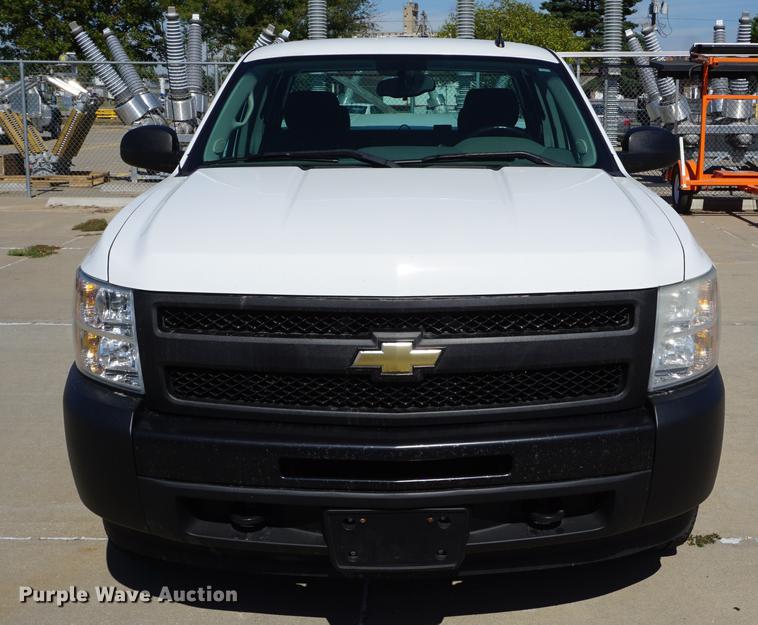 image for item DD6611 2012 Chevrolet Silverado 1500 Ext. Cab pickup truck