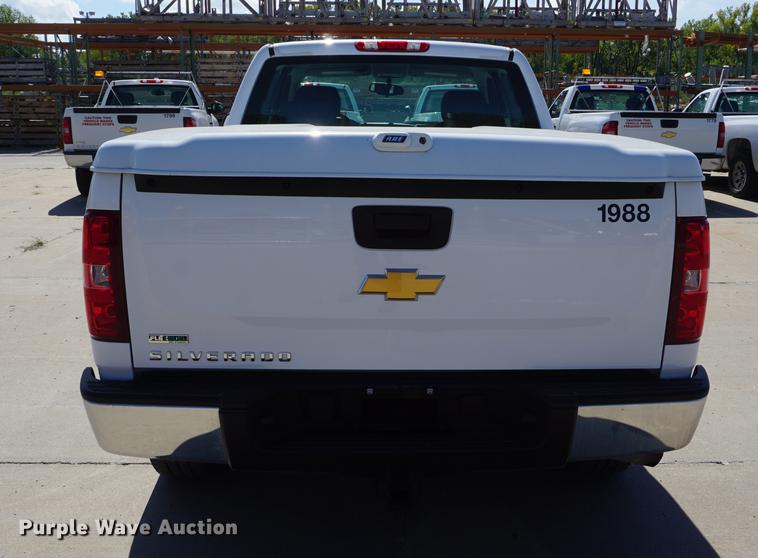 image for item DD6611 2012 Chevrolet Silverado 1500 Ext. Cab pickup truck