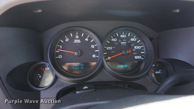 image for item DD6611 2012 Chevrolet Silverado 1500 Ext. Cab pickup truck