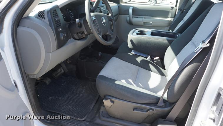 image for item DD6612 2007 Chevrolet Silverado 1500 Ext. Cab pickup truck