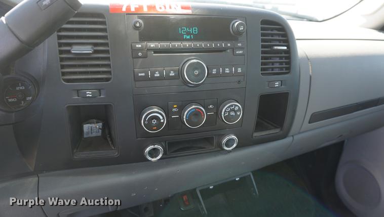 image for item DD6612 2007 Chevrolet Silverado 1500 Ext. Cab pickup truck