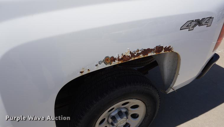 image for item DD6612 2007 Chevrolet Silverado 1500 Ext. Cab pickup truck