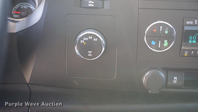 image for item DD6613 2012 Chevrolet Silverado 1500 Crew Cab pickup truck