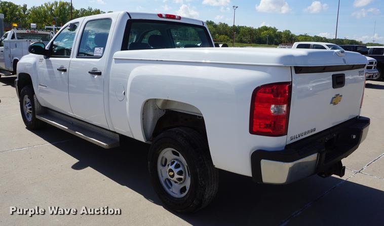 image for item DD6614 2012 Chevrolet Silverado 2500HD Crew Cab pickup truck
