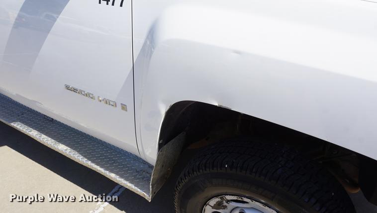 image for item DD6615 2008 Chevrolet Silverado 2500HD Ext. Cab pickup truck