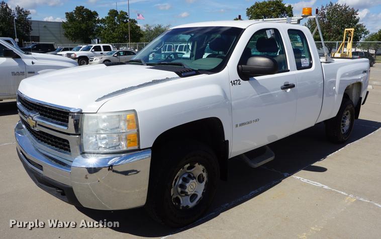 image for item DD6616 2008 Chevrolet Silverado 2500HD Ext. Cab pickup truck