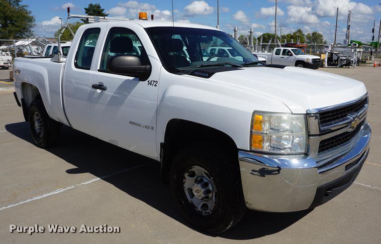 image for item DD6616 2008 Chevrolet Silverado 2500HD Ext. Cab pickup truck
