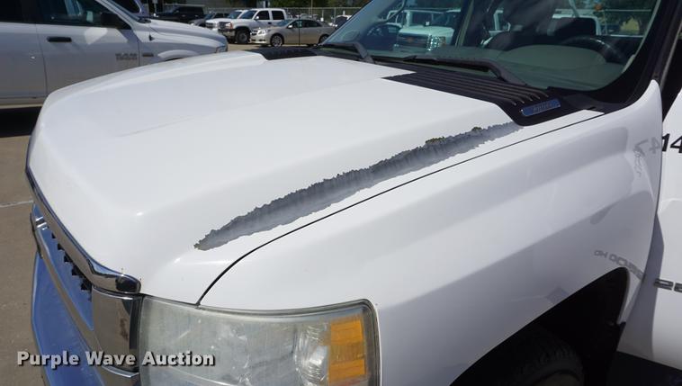 image for item DD6616 2008 Chevrolet Silverado 2500HD Ext. Cab pickup truck