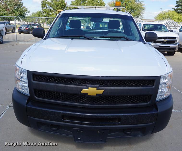 image for item DD6617 2012 Chevrolet Silverado 1500 pickup truck