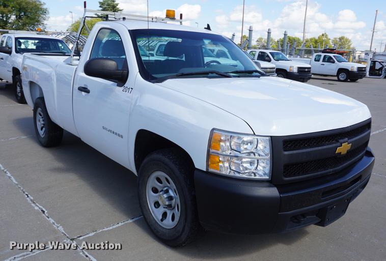 image for item DD6617 2012 Chevrolet Silverado 1500 pickup truck