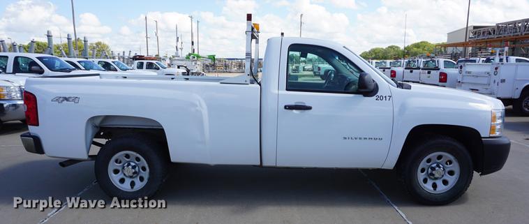 image for item DD6617 2012 Chevrolet Silverado 1500 pickup truck