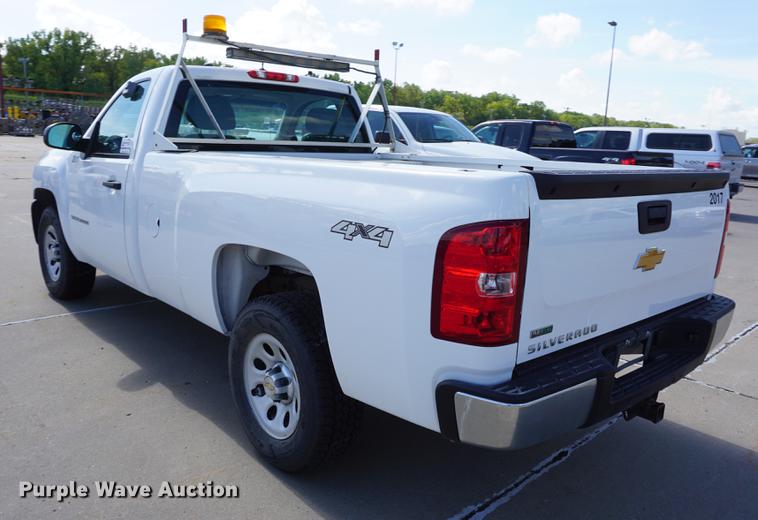 image for item DD6617 2012 Chevrolet Silverado 1500 pickup truck