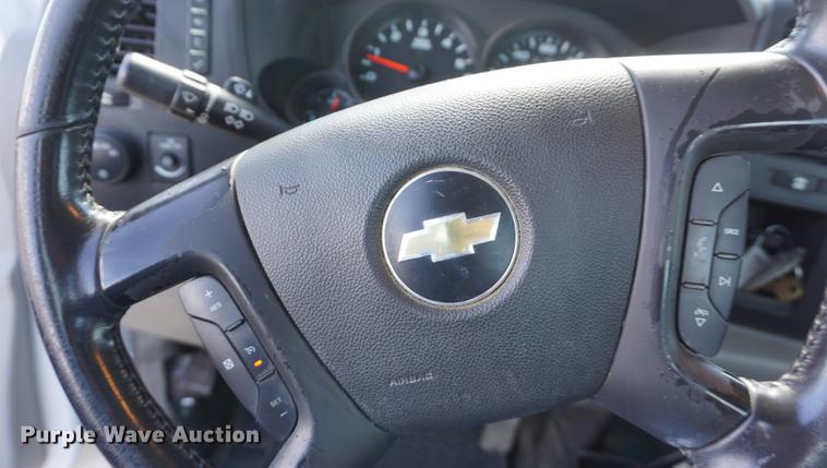 image for item DD6617 2012 Chevrolet Silverado 1500 pickup truck