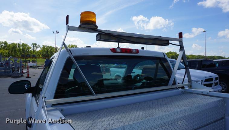 image for item DD6617 2012 Chevrolet Silverado 1500 pickup truck