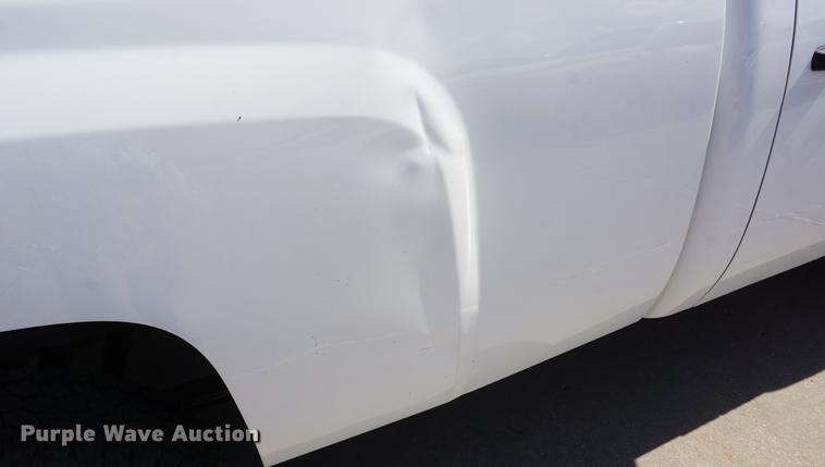 image for item DD6617 2012 Chevrolet Silverado 1500 pickup truck