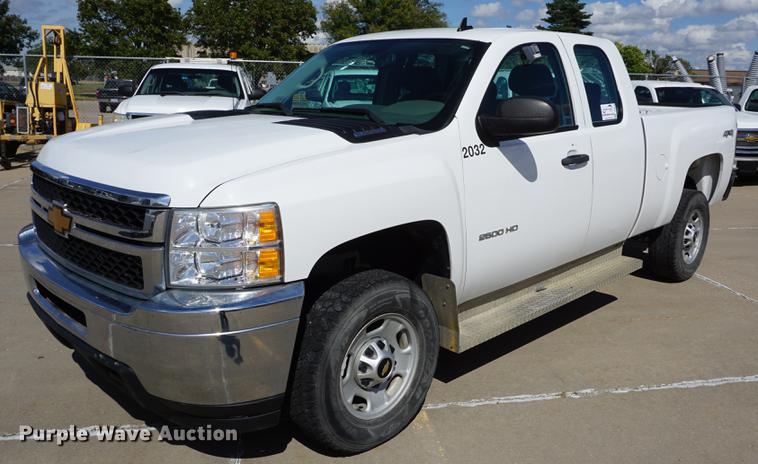 image for item DD6618 2012 Chevrolet Silverado 2500HD Ext. Cab pickup truck