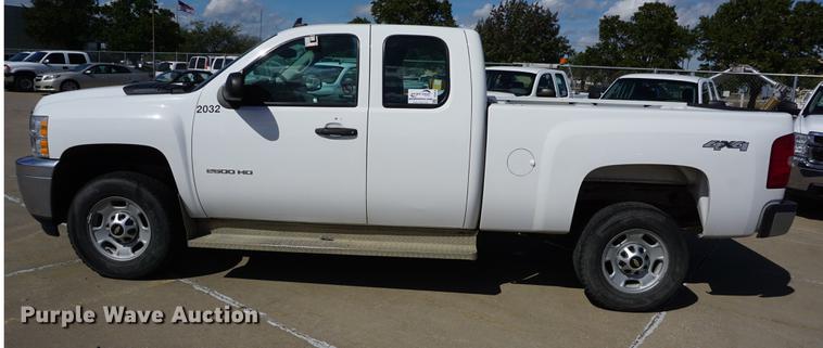 image for item DD6618 2012 Chevrolet Silverado 2500HD Ext. Cab pickup truck