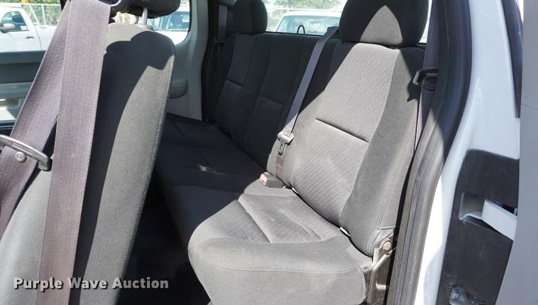 image for item DD6618 2012 Chevrolet Silverado 2500HD Ext. Cab pickup truck