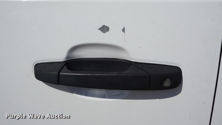 image for item DD6618 2012 Chevrolet Silverado 2500HD Ext. Cab pickup truck