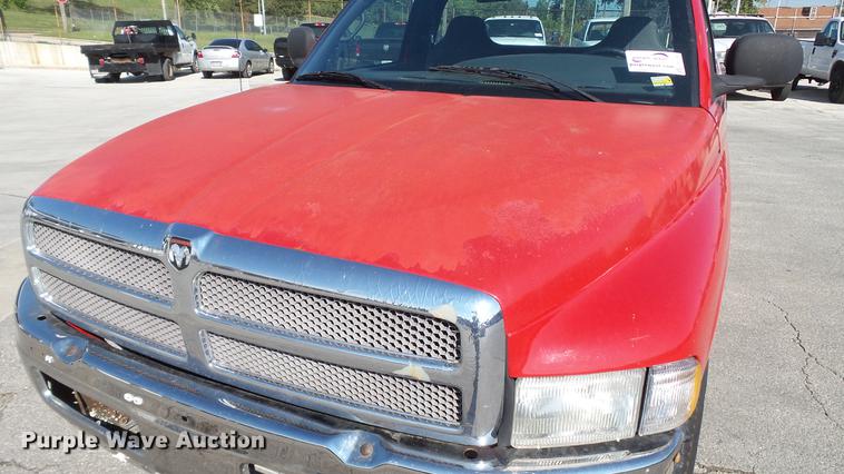 image for item DD7397 2001 Dodge Ram 2500 pickup truck