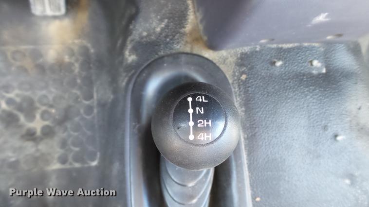 image for item DD7400 2001 Dodge Ram 2500 pickup truck