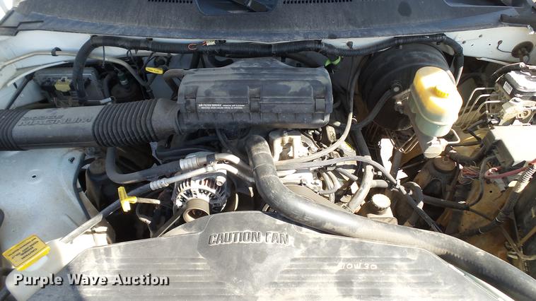image for item DD7400 2001 Dodge Ram 2500 pickup truck