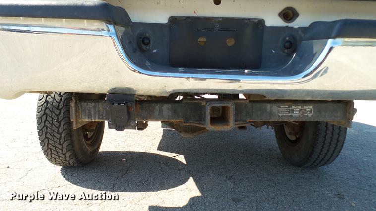 image for item DD7400 2001 Dodge Ram 2500 pickup truck